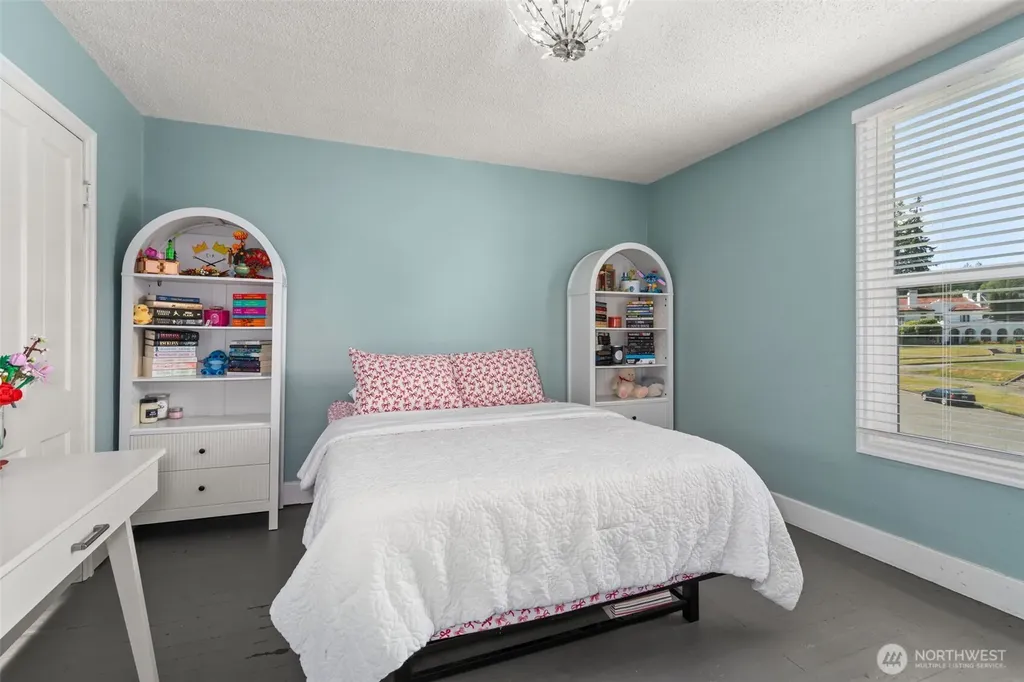 209 E 8th Street Aberdeen WA 98520