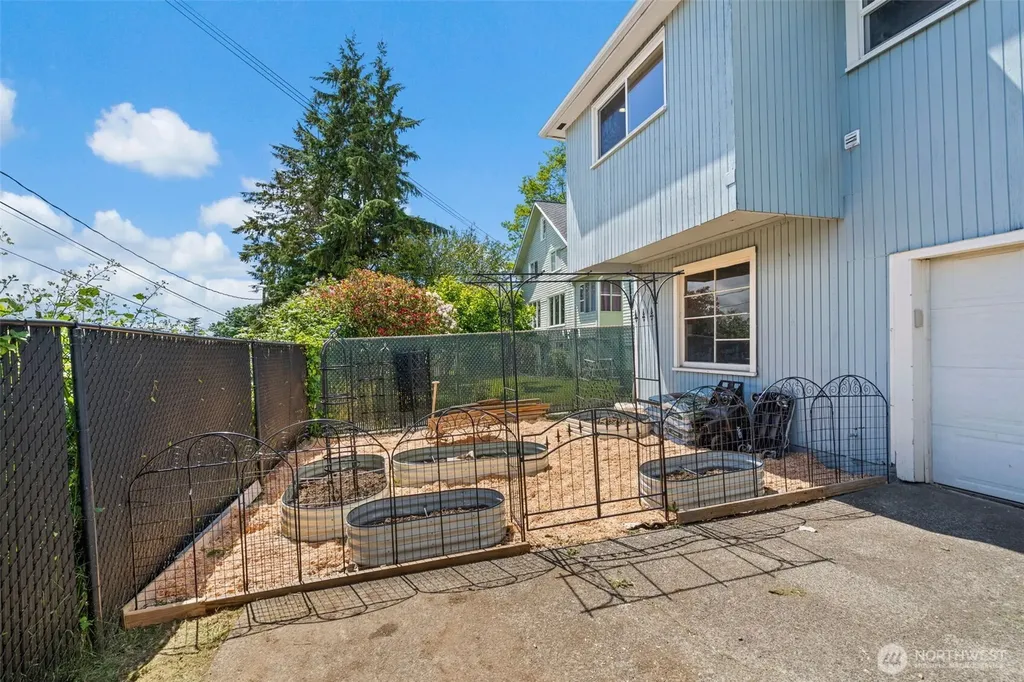 209 E 8th Street Aberdeen WA 98520