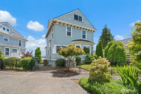 209 E 8th Street Aberdeen WA 98520