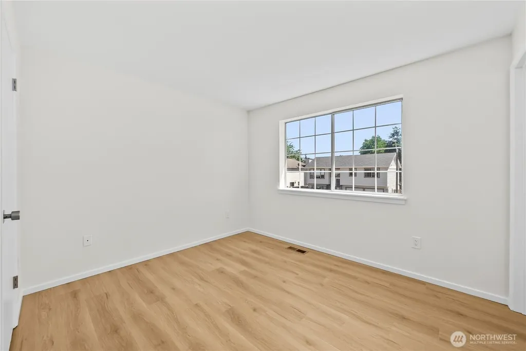 22938 SE 280th Place Maple Valley WA 98038