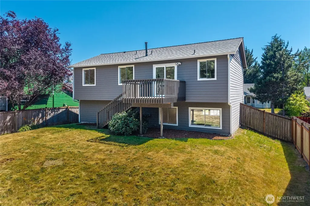 22938 SE 280th Place Maple Valley WA 98038
