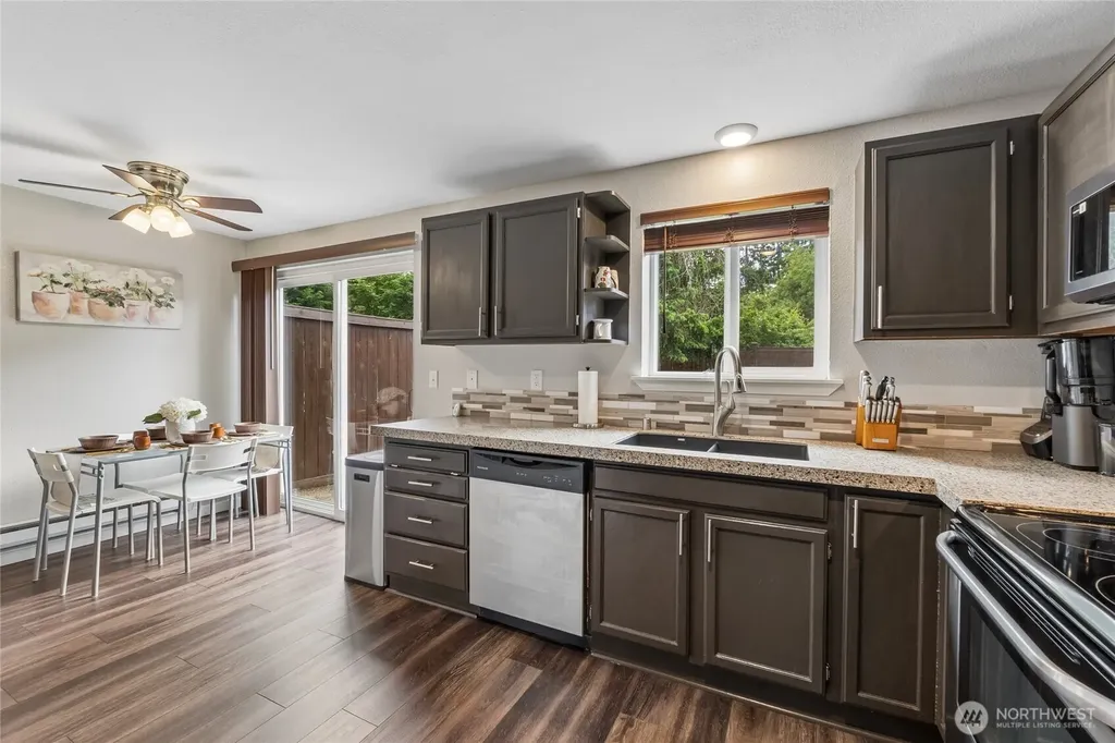 12314 121st Street E Puyallup WA 98374