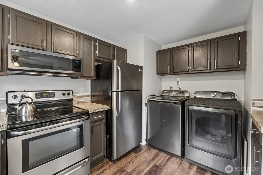 12314 121st Street E Puyallup WA 98374