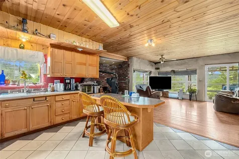 637 Hwy 20 E Colville WA 99114