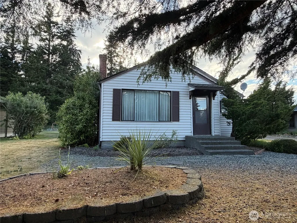 11223 Rhody Drive Port Hadlock WA 98339
