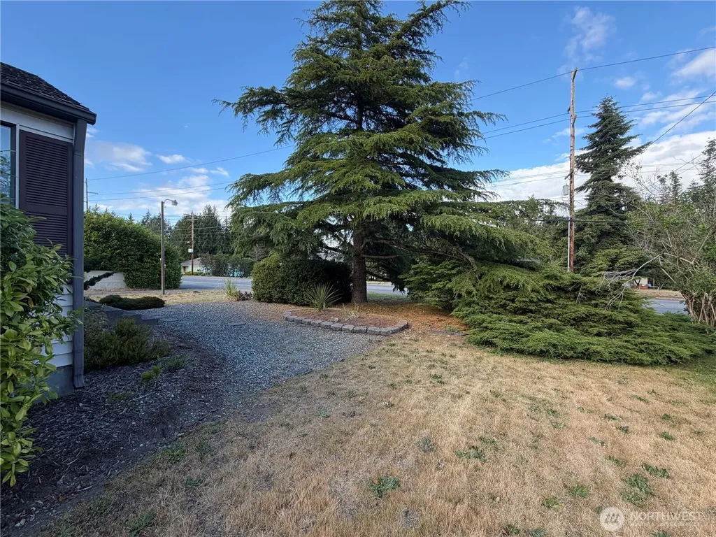 11223 Rhody Drive Port Hadlock WA 98339