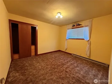 11223 Rhody Drive Port Hadlock WA 98339