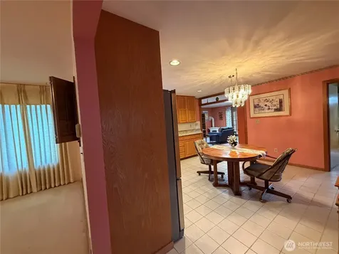11223 Rhody Drive Port Hadlock WA 98339
