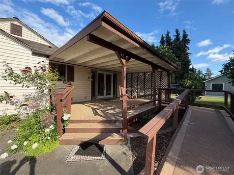 11223 Rhody Drive Port Hadlock WA 98339