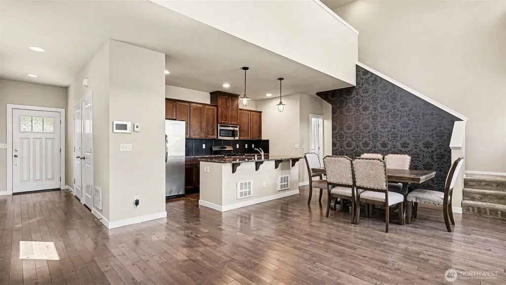 16533 2nd Park SE Bothell WA 98012