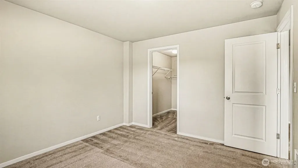 16533 2nd Park SE Bothell WA 98012