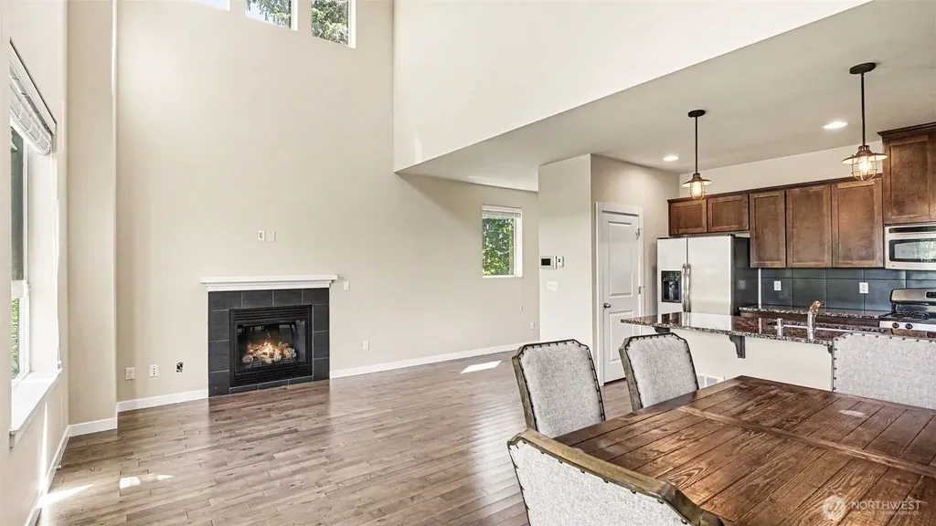 16533 2nd Park SE Bothell WA 98012
