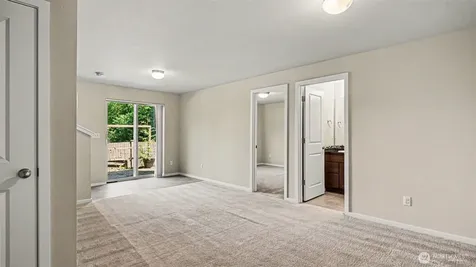 16533 2nd Park SE Bothell WA 98012