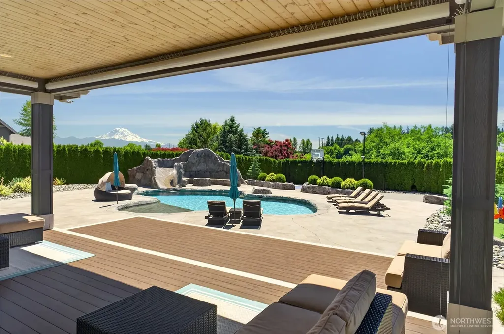 3006 220th Avenue E Lake Tapps WA 98391