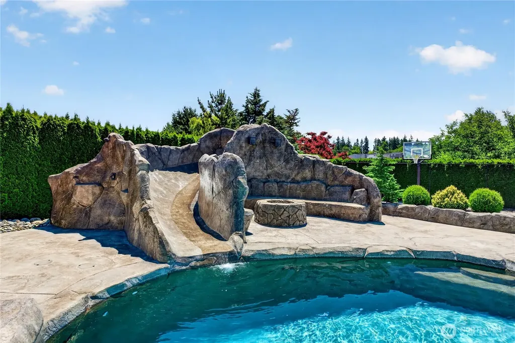 3006 220th Avenue E Lake Tapps WA 98391