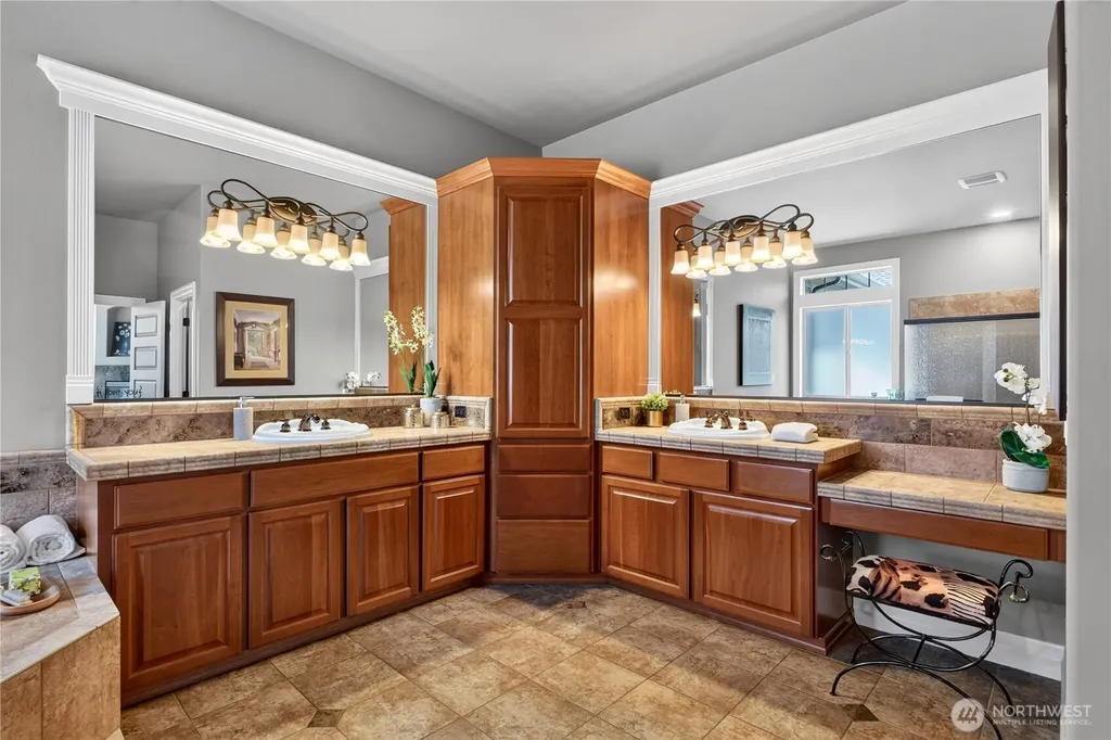 3006 220th Avenue E Lake Tapps WA 98391