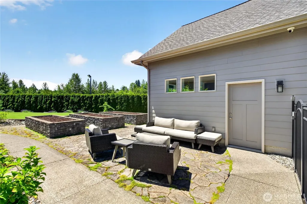 3006 220th Avenue E Lake Tapps WA 98391