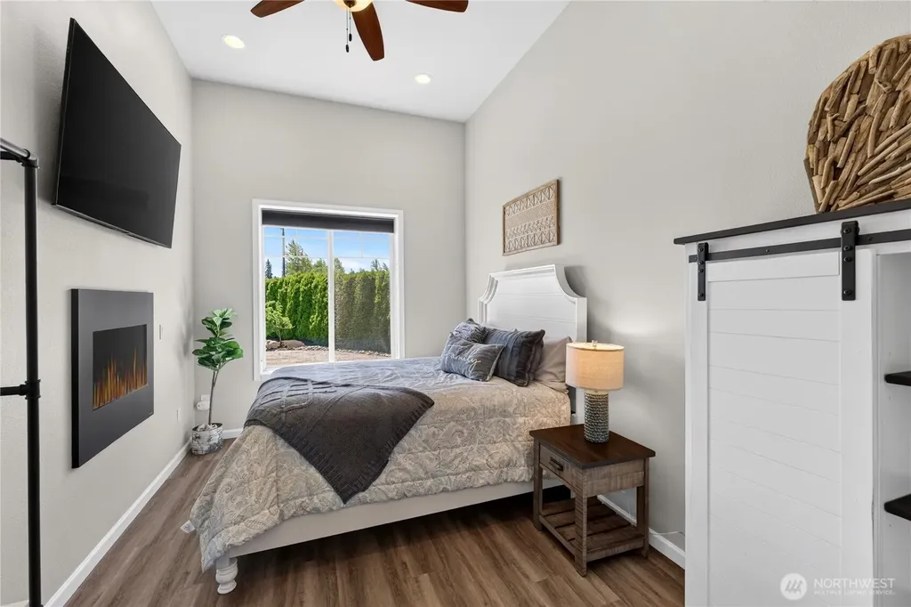 3006 220th Avenue E Lake Tapps WA 98391