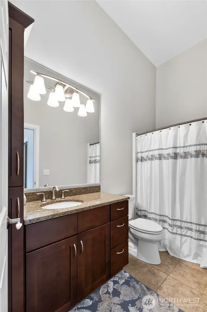 3006 220th Avenue E Lake Tapps WA 98391