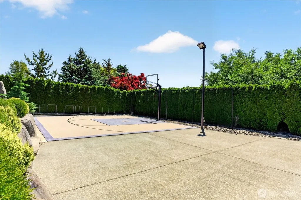 3006 220th Avenue E Lake Tapps WA 98391