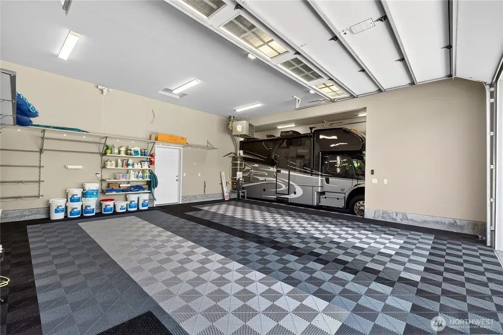 3006 220th Avenue E Lake Tapps WA 98391