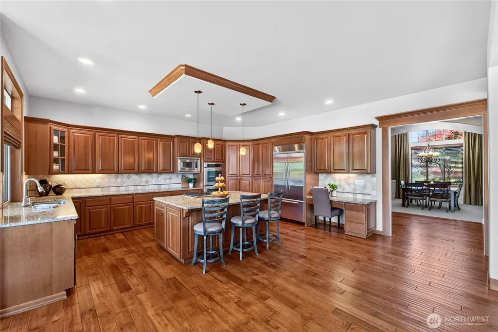 3006 220th Avenue E Lake Tapps WA 98391