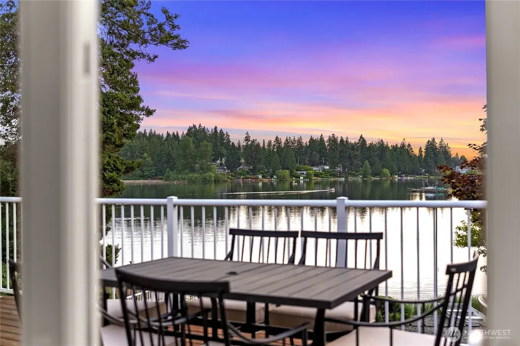 30415 28th Avenue S Federal Way WA 98003