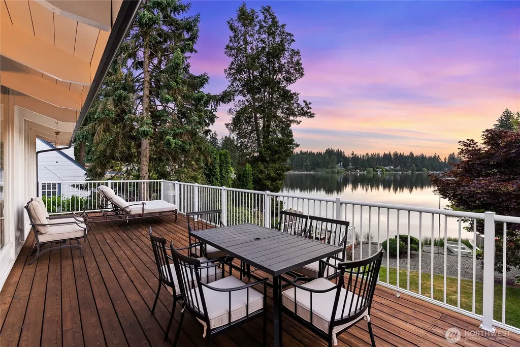 30415 28th Avenue S Federal Way WA 98003