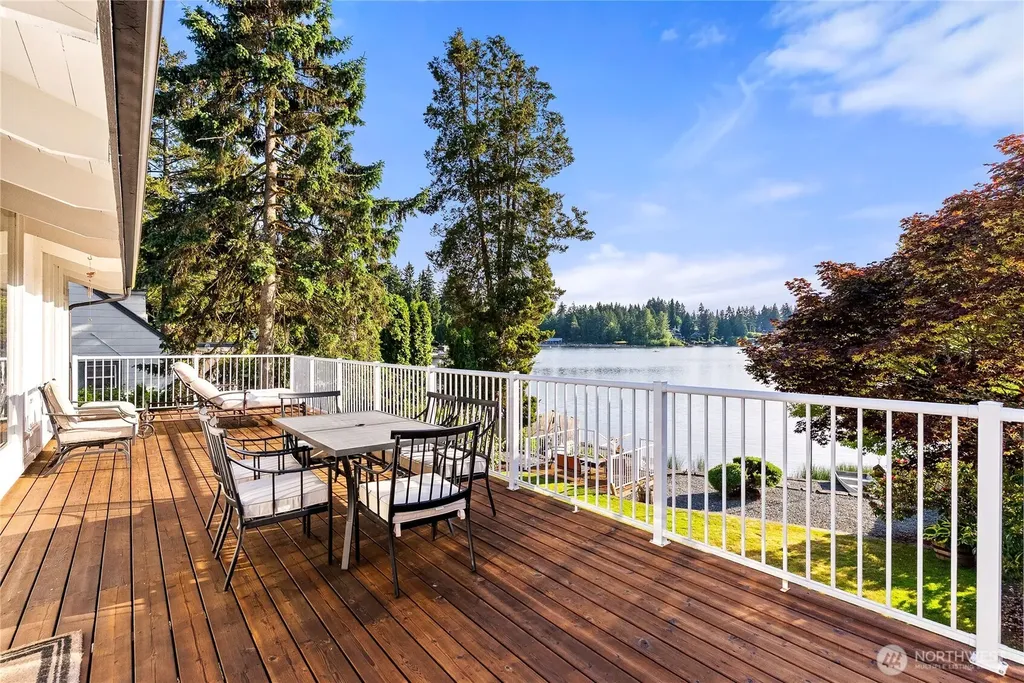 30415 28th Avenue S Federal Way WA 98003