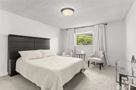 30415 28th Avenue S Federal Way WA 98003