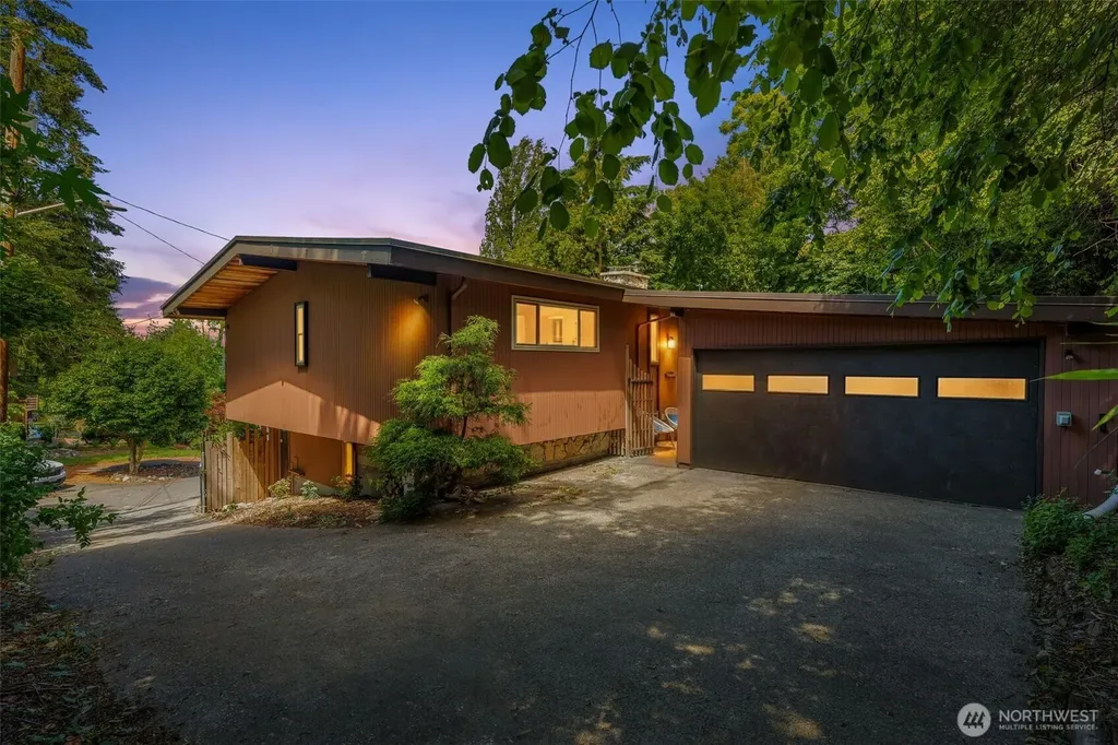 4000 SW Myrtle Street Seattle WA 98136