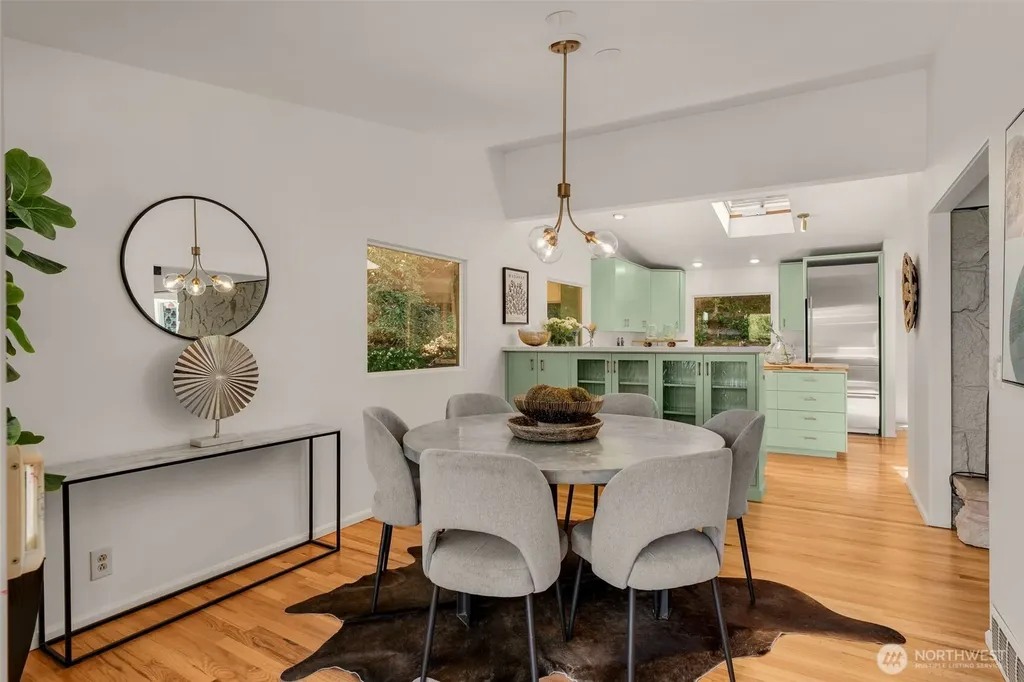 4000 SW Myrtle Street Seattle WA 98136