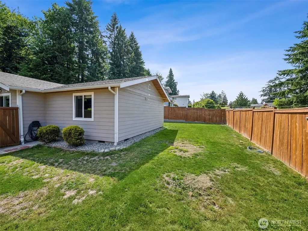 12117 179th Avenue SE Renton WA 98059