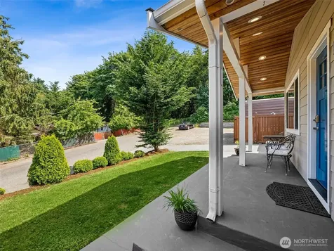 12117 179th Avenue SE Renton WA 98059