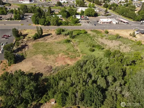 10812 Highway 12 Naches WA 98937