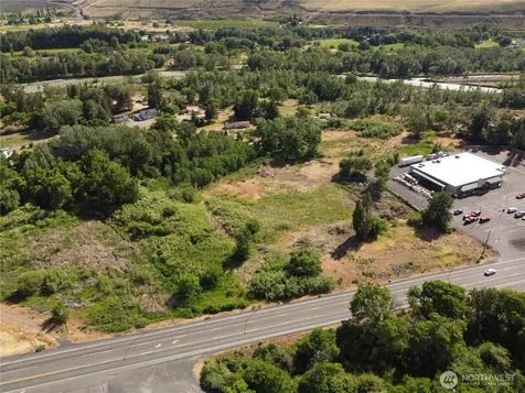 10812 Highway 12 Naches WA 98937