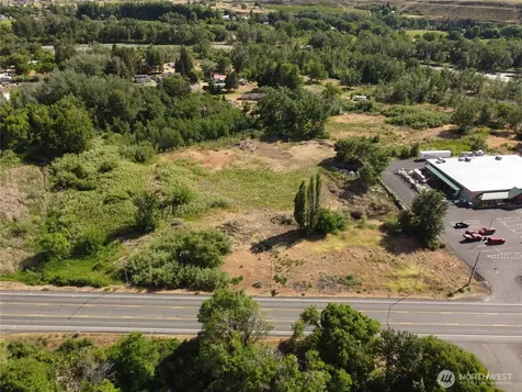 10812 Highway 12 Naches WA 98937