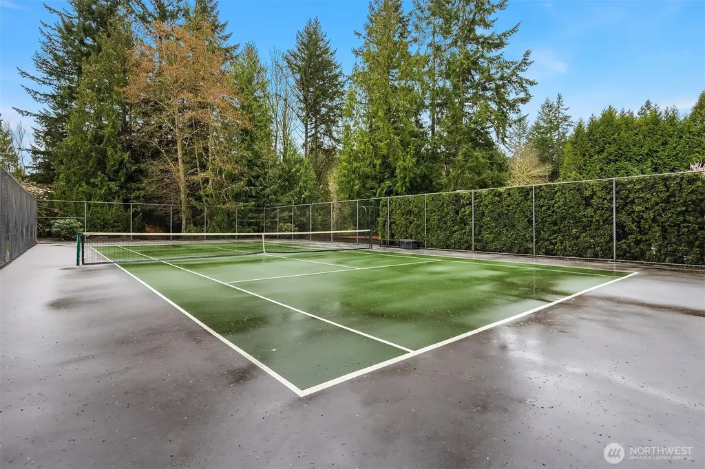 2122 221st Place NE Sammamish WA 98074