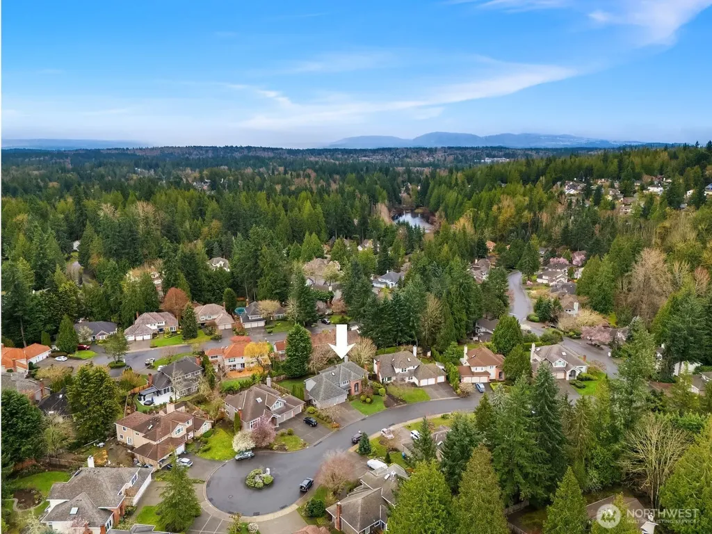 2122 221st Place NE Sammamish WA 98074