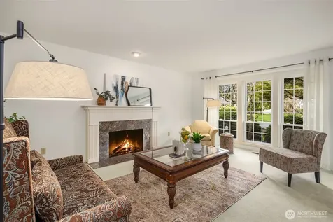 2122 221st Place NE Sammamish WA 98074