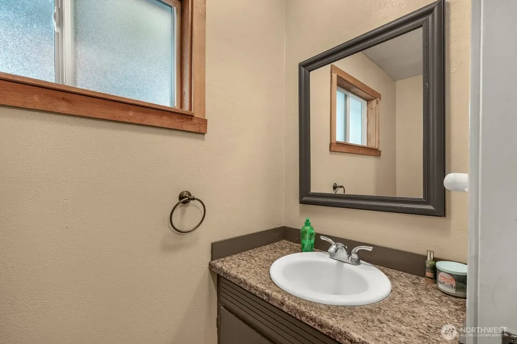 2128 44th Avenue Longview WA 98632