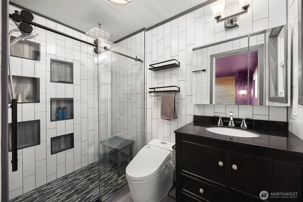8442 NE 141st Street Kirkland WA 98034
