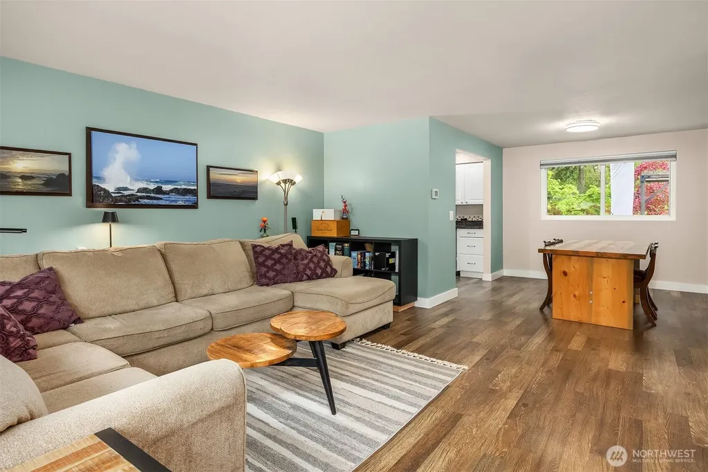 8442 NE 141st Street Kirkland WA 98034