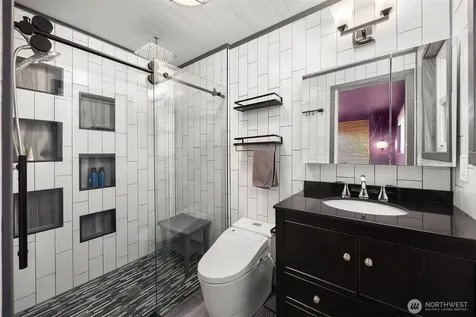 8442 NE 141st Street Kirkland WA 98034