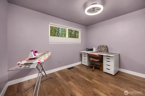 8442 NE 141st Street Kirkland WA 98034