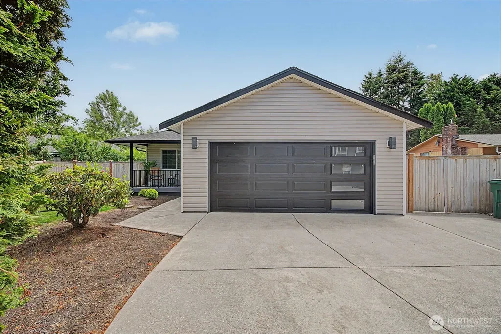 20919 66th Avenue NE Arlington WA 98223