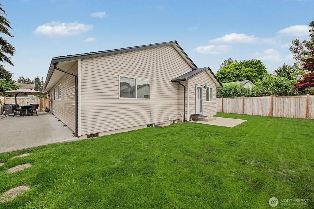 20919 66th Avenue NE Arlington WA 98223