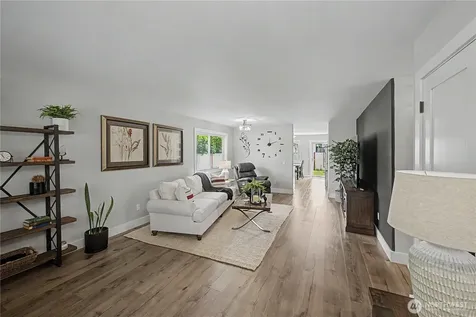 20919 66th Avenue NE Arlington WA 98223