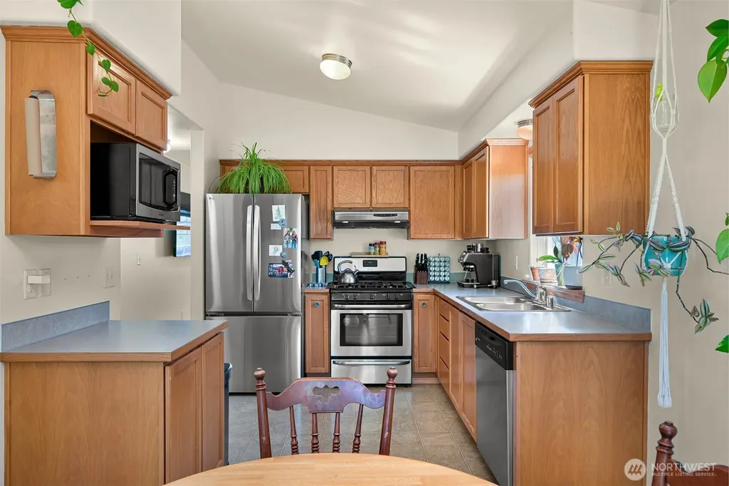 7369 Halibut Drive Blaine WA 98230