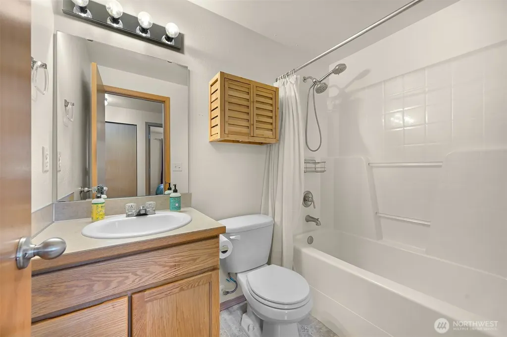 7369 Halibut Drive Blaine WA 98230
